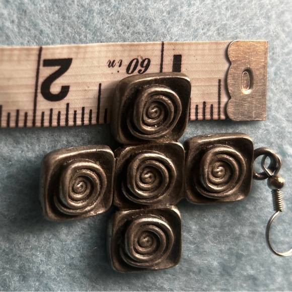 🤩 Large Vintage Pewter Cross Earrings-Dangle Style - Picture 4 of 4